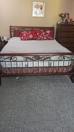 King Bed & Mattress