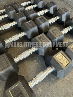 NEW - DUMBBELLS SET 5-30 IN BOX 📦 