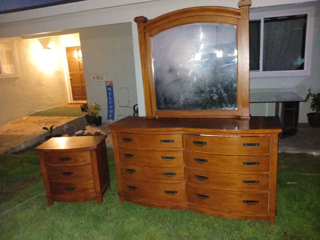 Bedroom Set