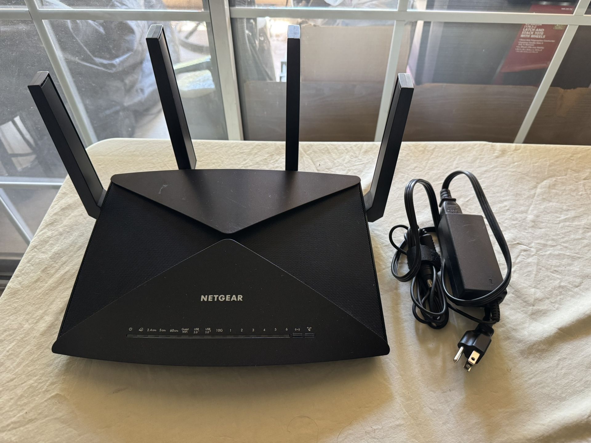 NETGEAR NIGHTHAWK X10 AD7200 SMART WI-FI ROUTER