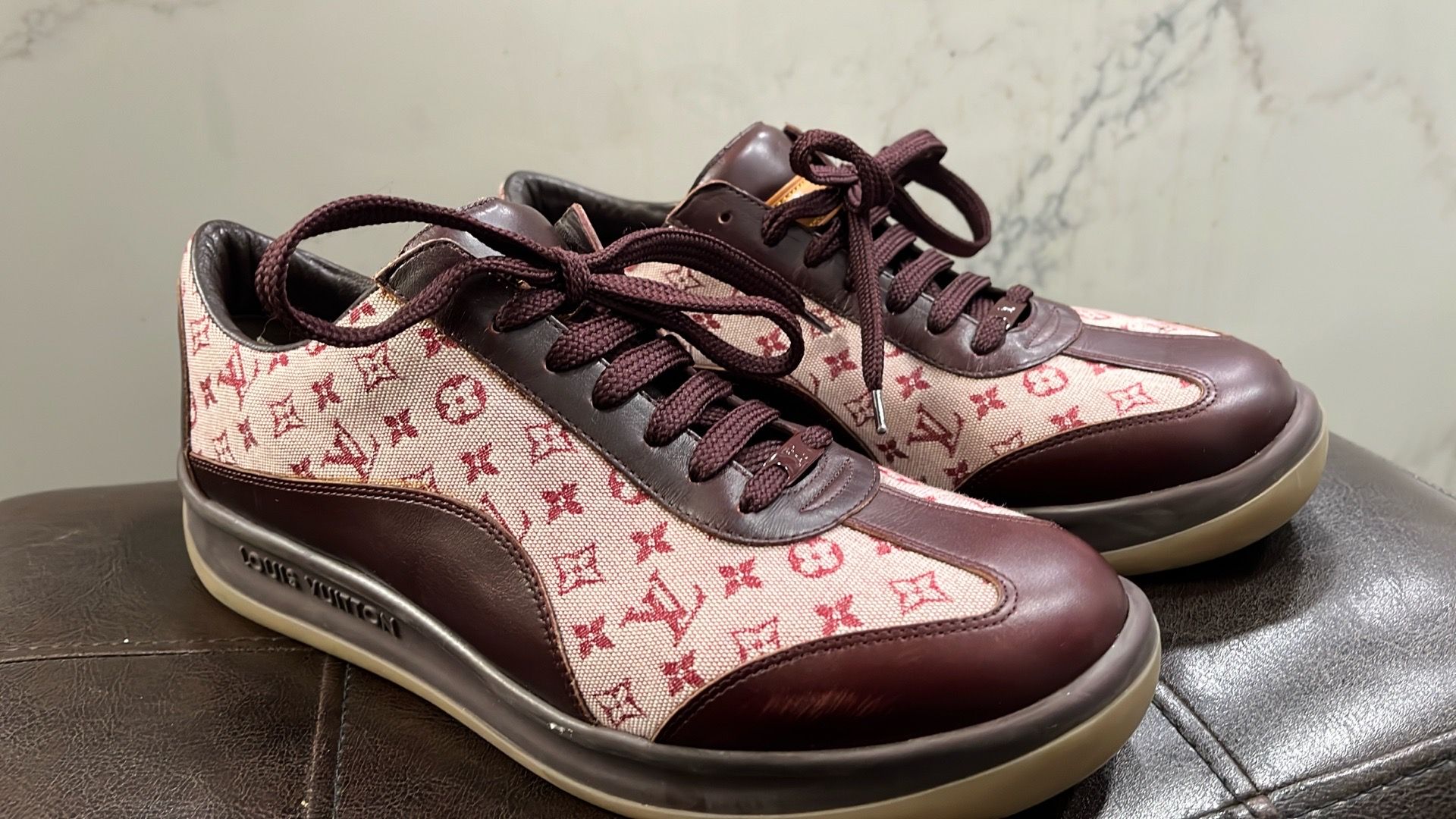 LV brown women’s 8