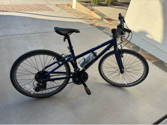 Like New REI REV CTY 24 Kids Bike