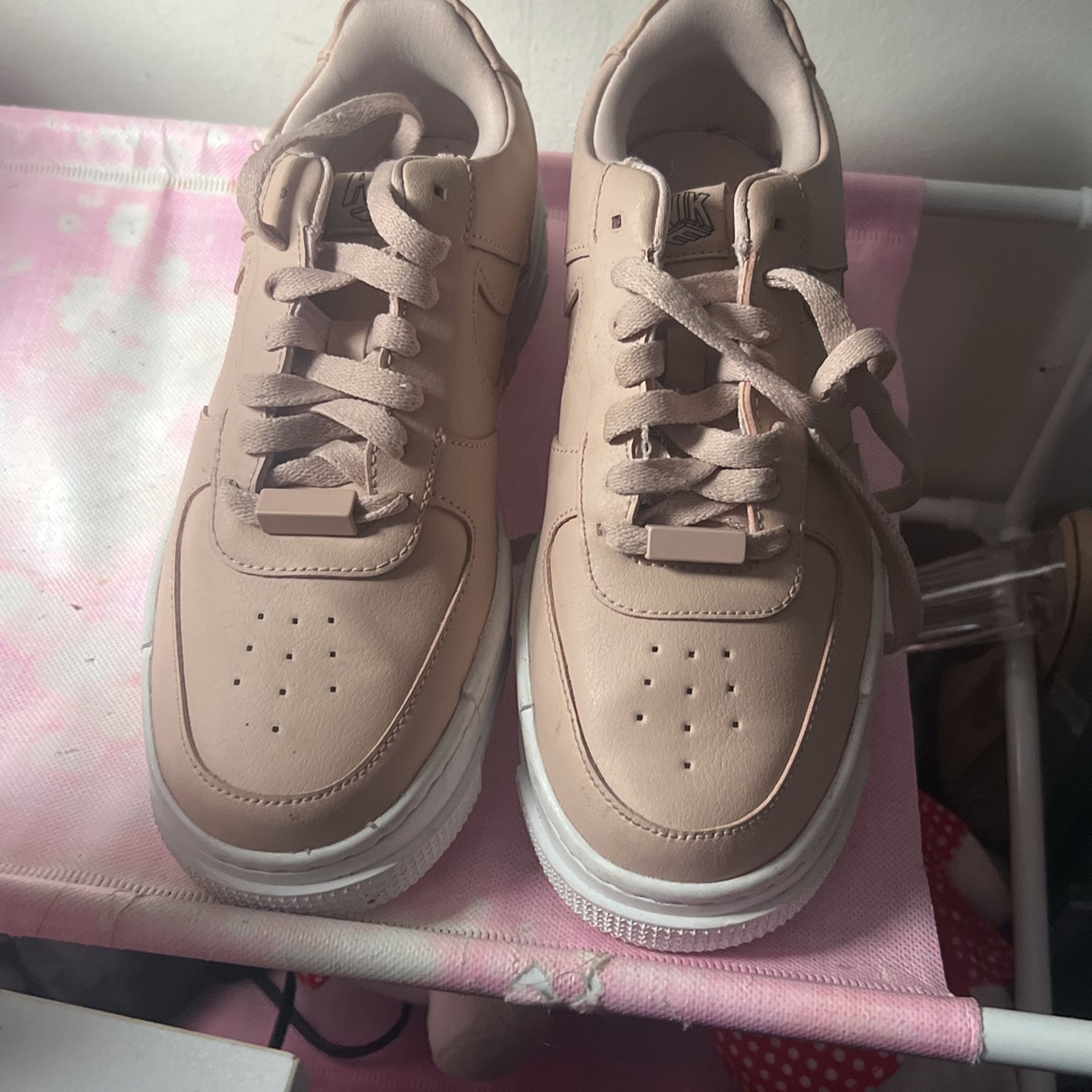 Nike Air Force 1