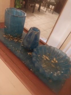 Set de baño  hecho de Resina Epoxy.
