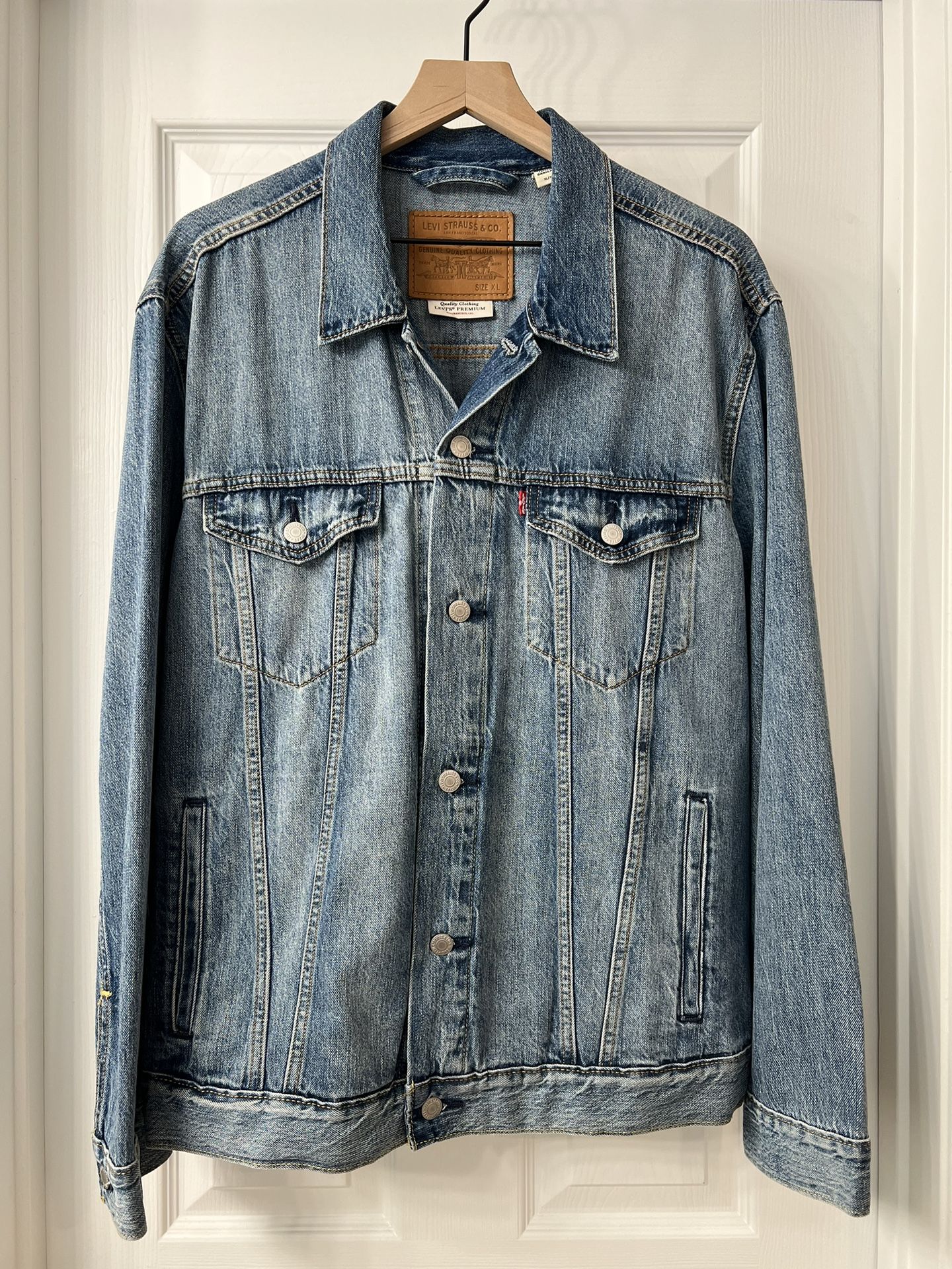 Men’s Levi’s Premium Trucker Jacket