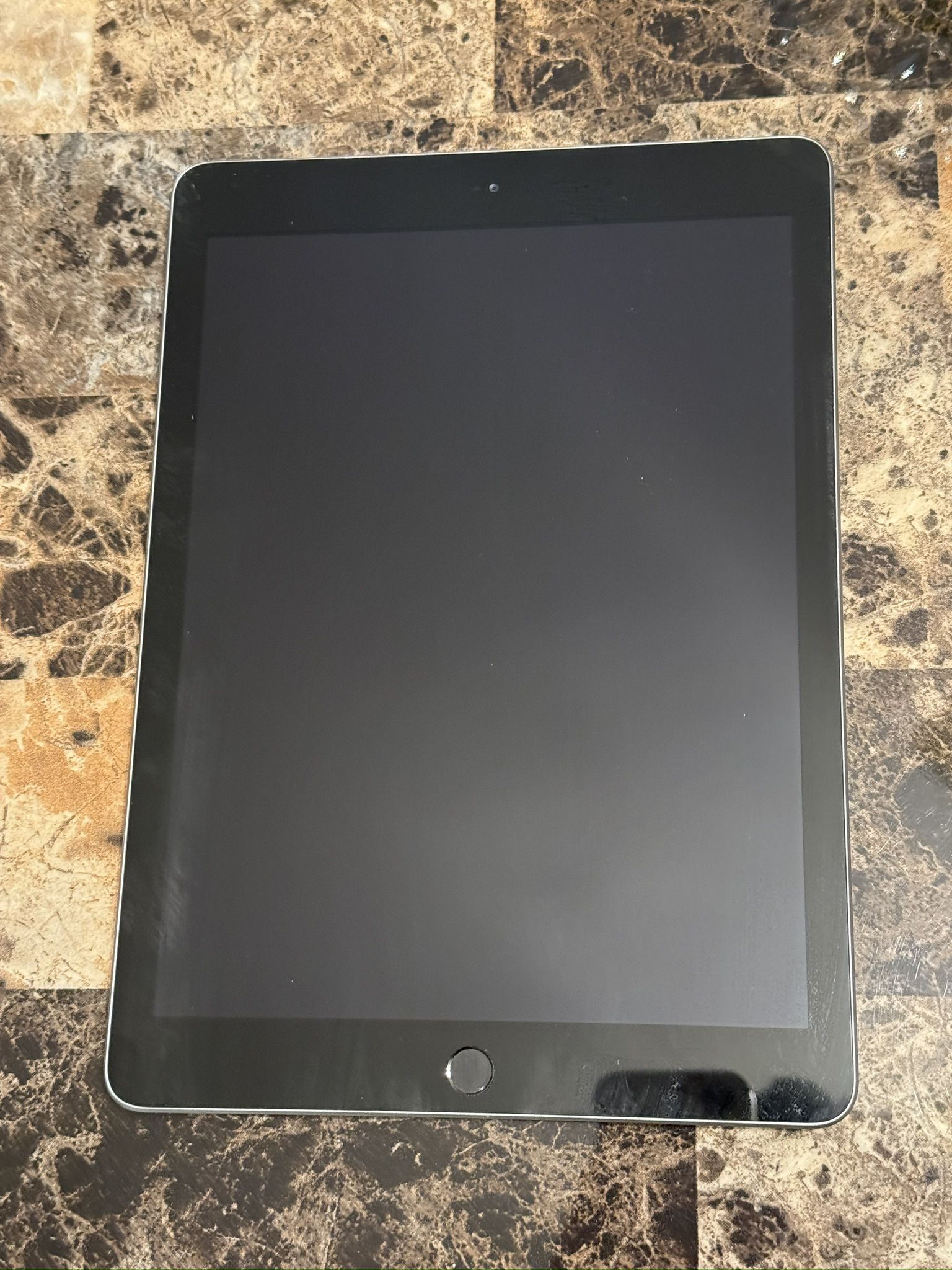 Apple iPad 6th Generation