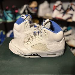 Air Jordan 5 Stealth Size 8.5 $120