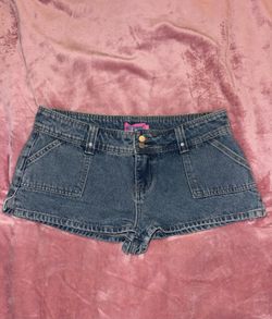 Edikted Keinan Low Rise Denim Shorts Size Medium