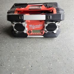 Milwaukee Jobsite Radio