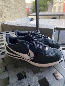 Mens Black Sneakers (Nike/Puma/Vans)