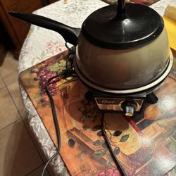 Vintage Oster Electric Fondue 