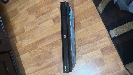 Sony BDP-BX2 Blu-ray Disc DVD Player Untested No Remote Turns On