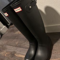 Black Hunter Boots 