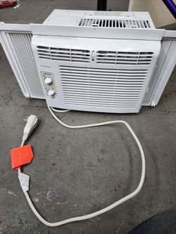 Window AC Airconditioner