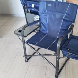2 Chairs Like New