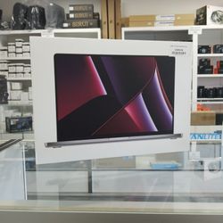 2022 Apple 16" Macbook Pro M2 Pro/32GB/1TB SSD