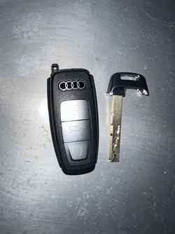 Brand New 2023 Audi Q4 Key Fob Remote - Never Programmed /