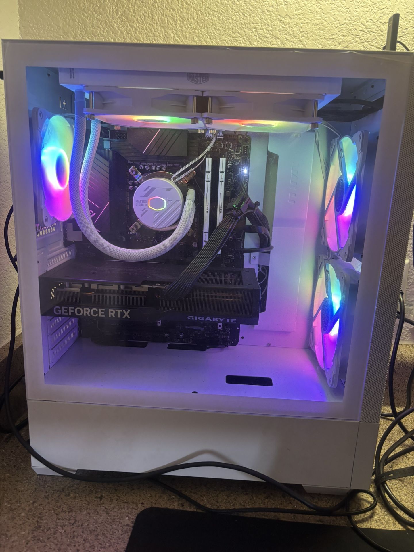power spec Pc With Monitor And Keyboard/mouse
