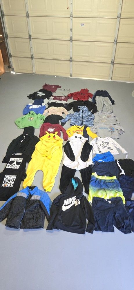 A Bunch Of Boys Clothes For Age 9 Years Old Up. All For $90