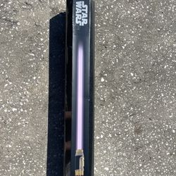 Disney World Star Wars Galaxy’s Edge Mace Windu Lightsaber 