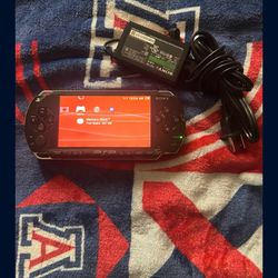 PSP Model-1000 (300+games)