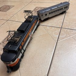 Lionel Train 2350 Passenger Car 2421 