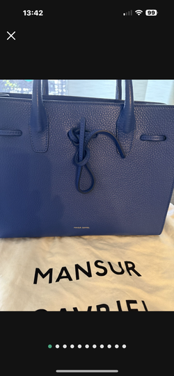 Purse excellent condition