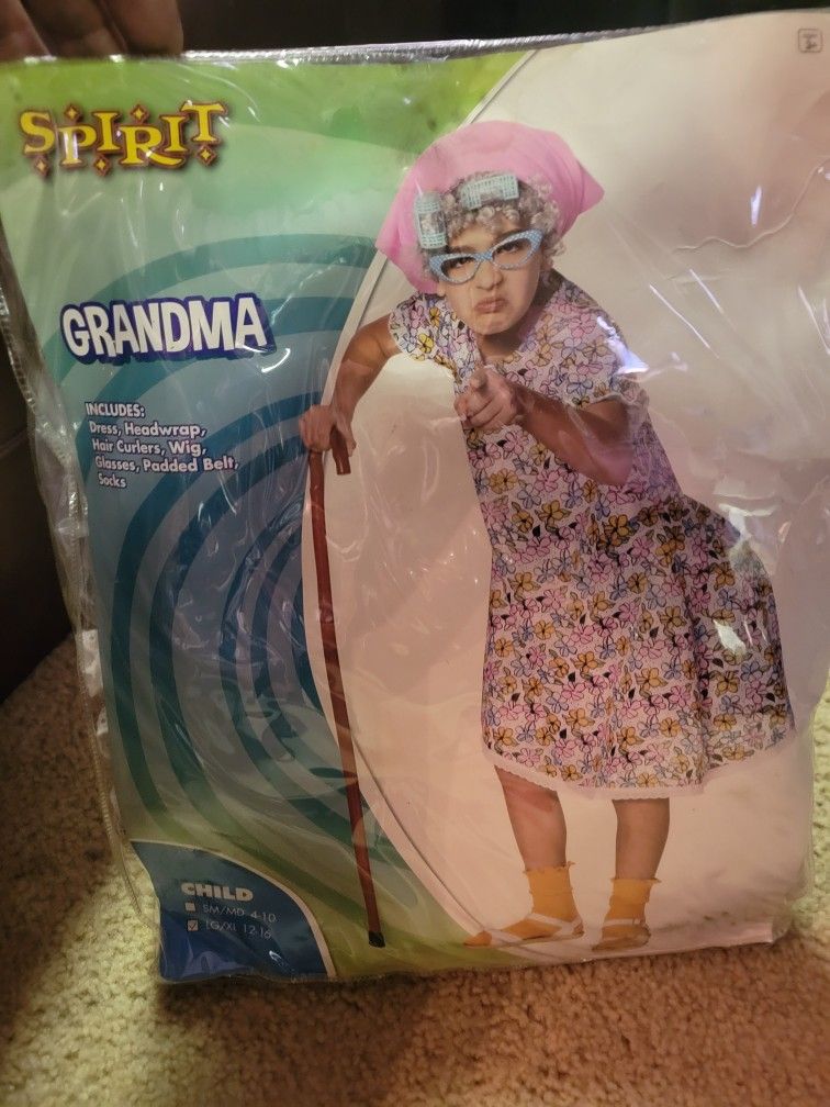 Grandma Costum