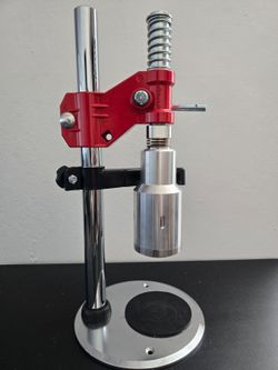42 mm Ring Pull Cap Single-Head Lever-Operated Capping Machine