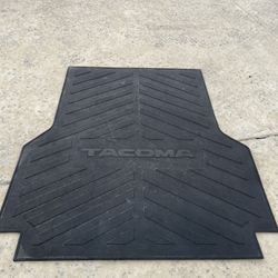 Toyota Tacoma Truck Bed Mat
