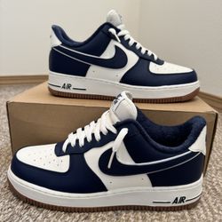 Nike Air Force 1  ‘07 LV8’ College Pack Men’s Sz 9