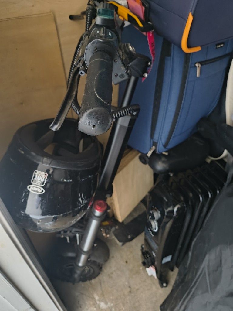 Electric Scooter with Helmet