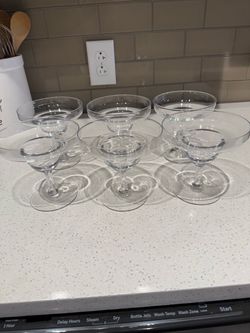 Margarita glasses set of 6- new