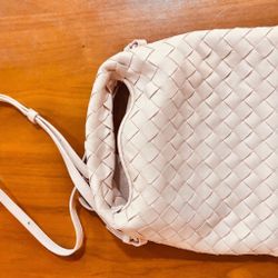 Bottega Veneta mini hop intrecciato leather hobo bag - Lotus/Brass color