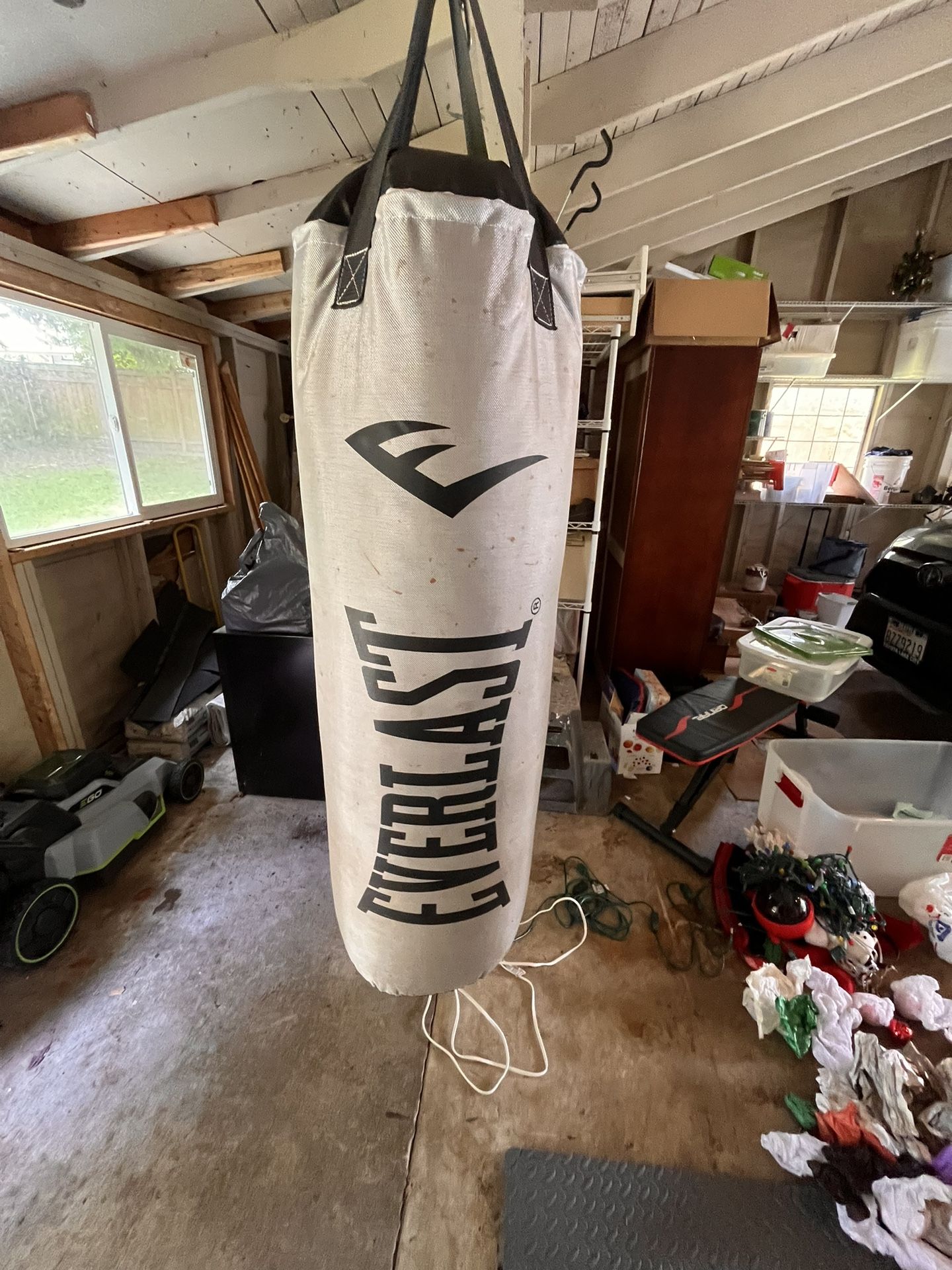 Punching Bag 80lb