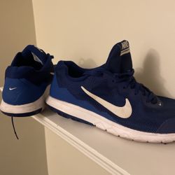 Nike Mens  Size 11 Used A Few Times Only $40 OBO 