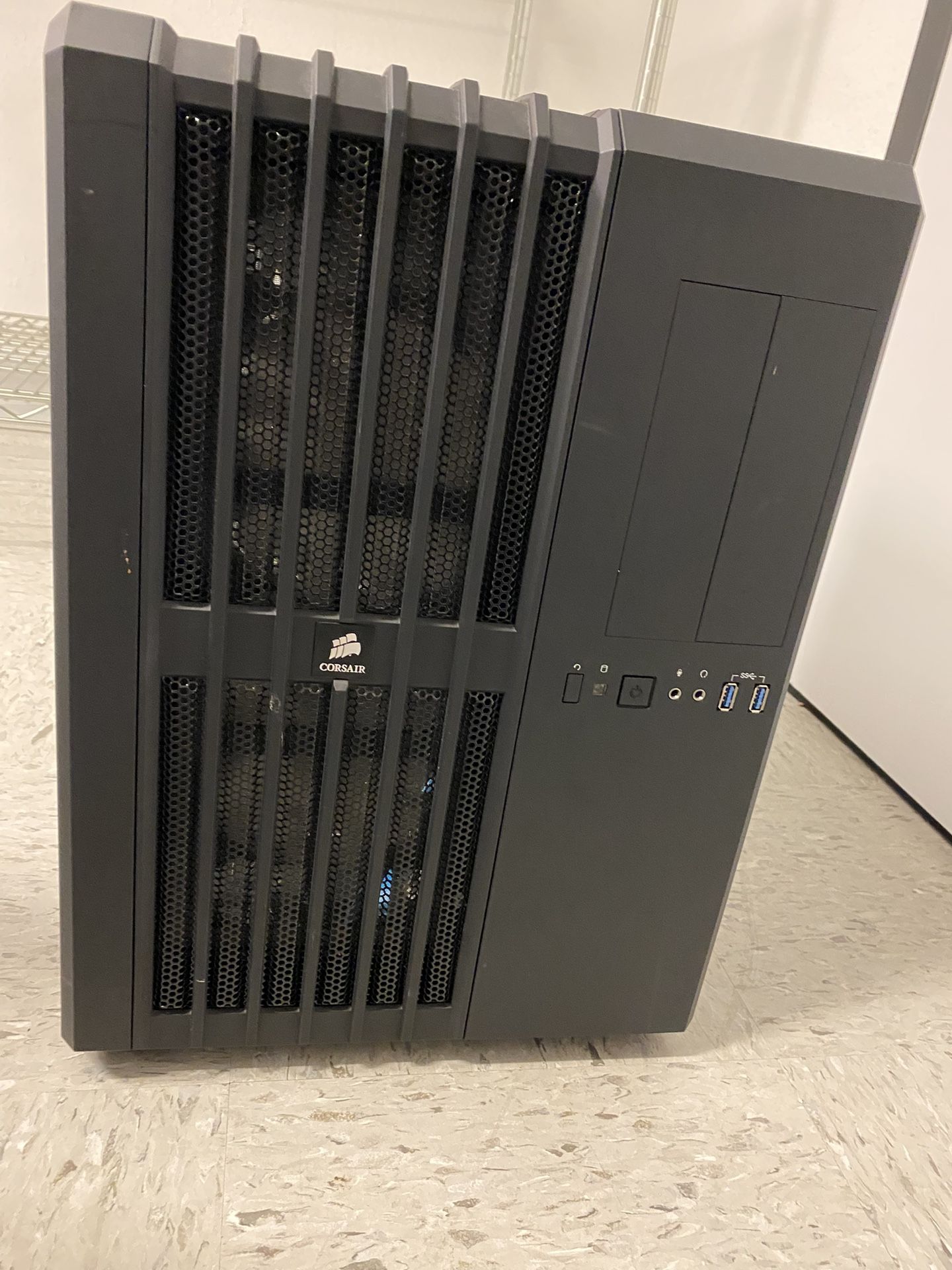 💻 Corsair Gaming PC – i7‑6700K, GTX 970, 32GB RAM, 400GB SSD – $450 OBO 
