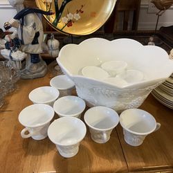 14 glasses the real white stuff from the 40s