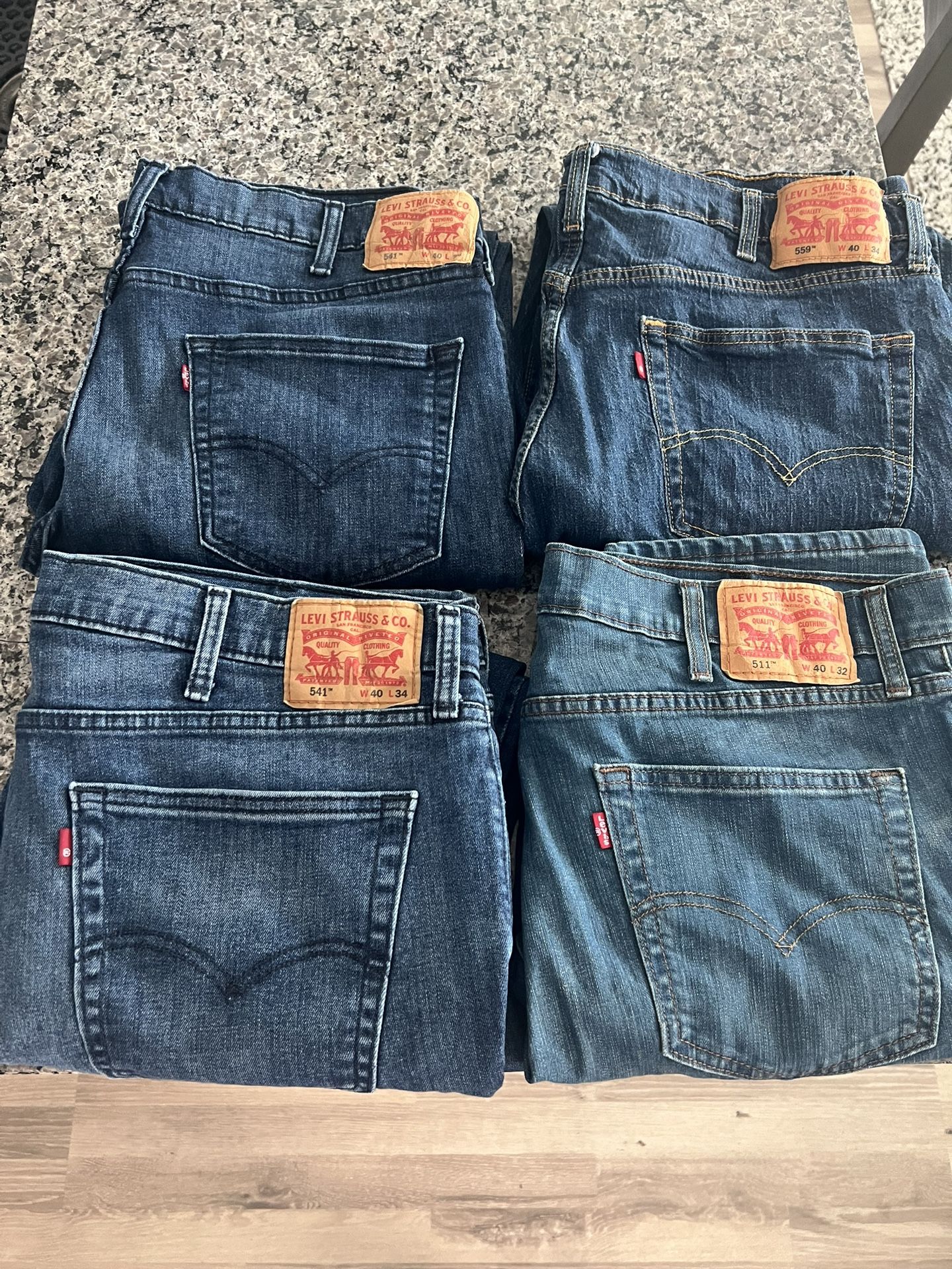 Levi Jeans Levi’s Size 40 Like New