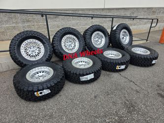 17" KMC w/ 35" Tires Toyo Open Country 35x12.50R17 35's 17's