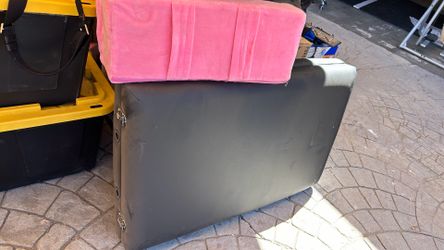 Cama para poner cejas