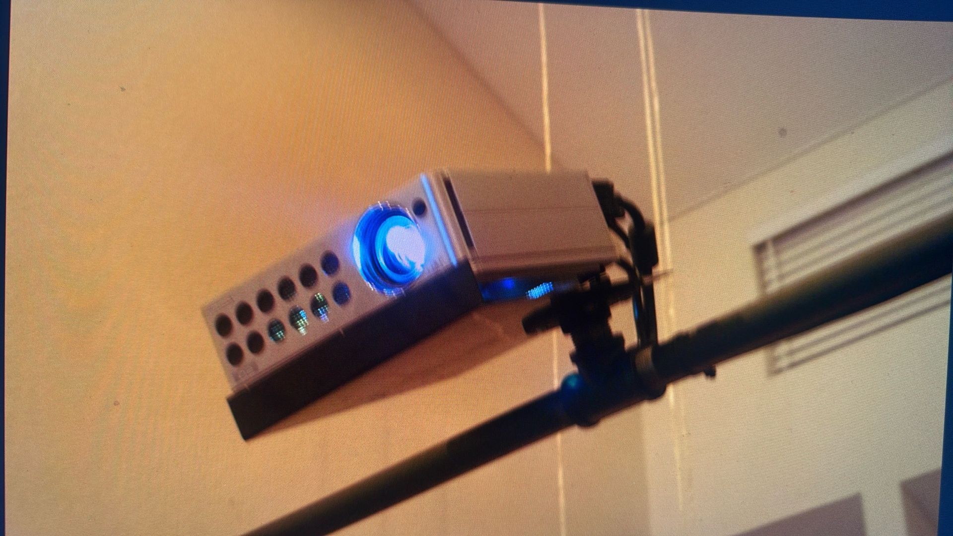 Toshiba T2 DLP Projector With Additional Toshiba Mount And Case