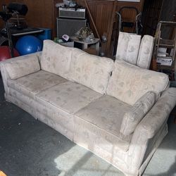 Stylus couch & ottoman