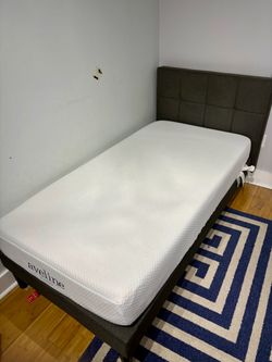 Aveline Twin Bed