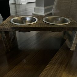 Small Wooden Pet Bowls