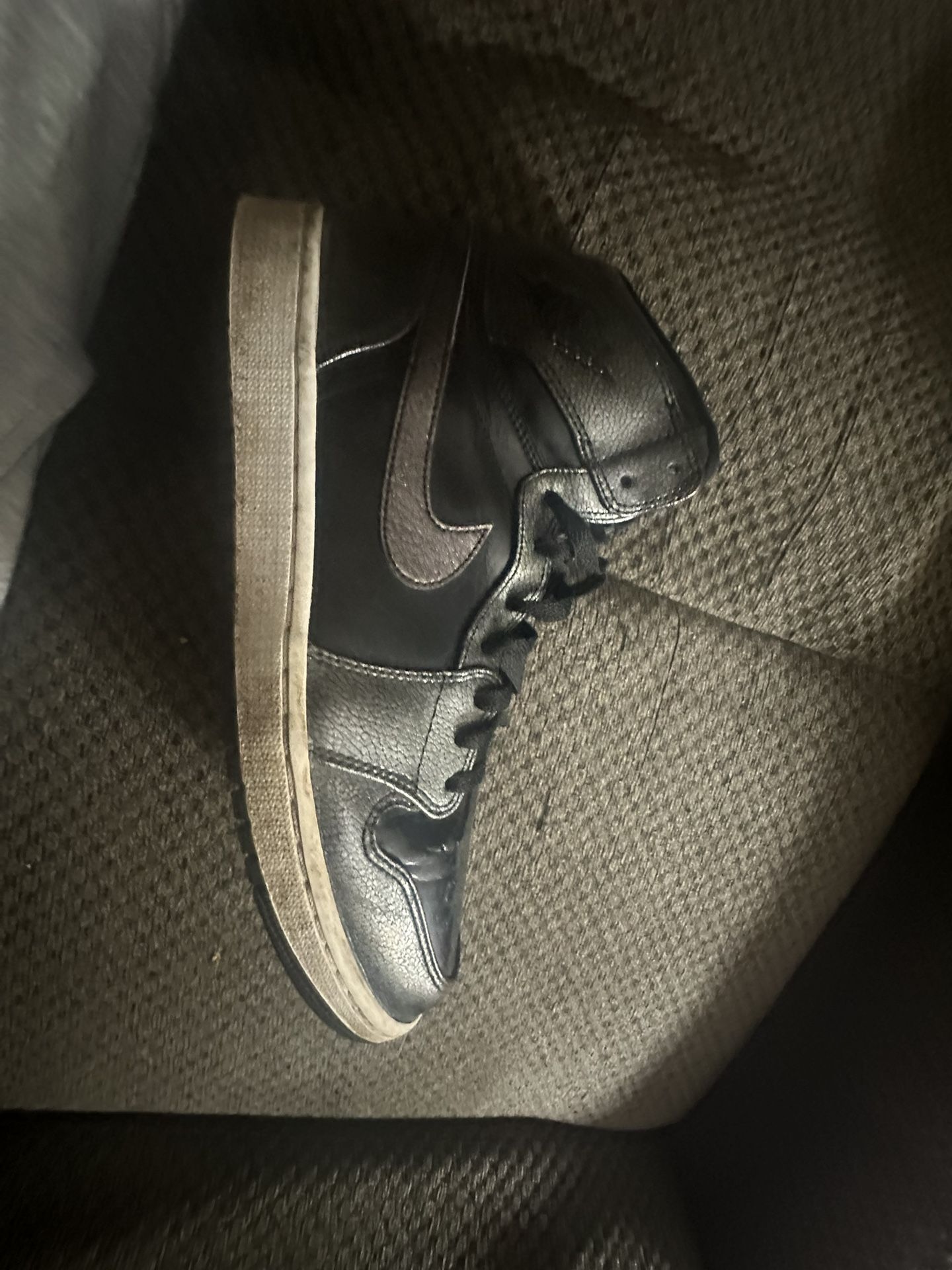 jordan 1 black patent