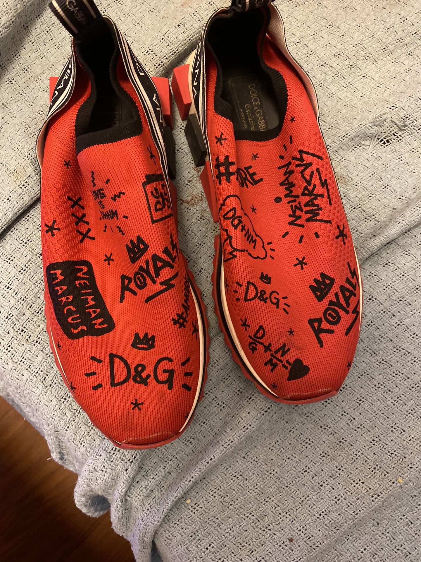 LIMITED EDITION Red Neiman Marcus x Dolce & Gabbana Sorrento Melt 'Graffiti