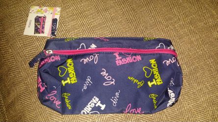 New small makeup bag