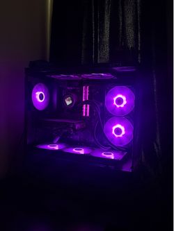 Pc for sale with Xbox controller and keyboard and mouse