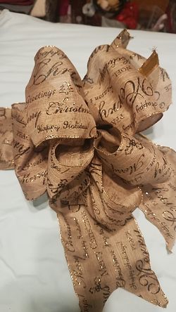 Custom made Bows! You choose your Style and size of Ribbon.